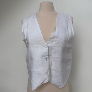 DISSH White Button-Up Vest